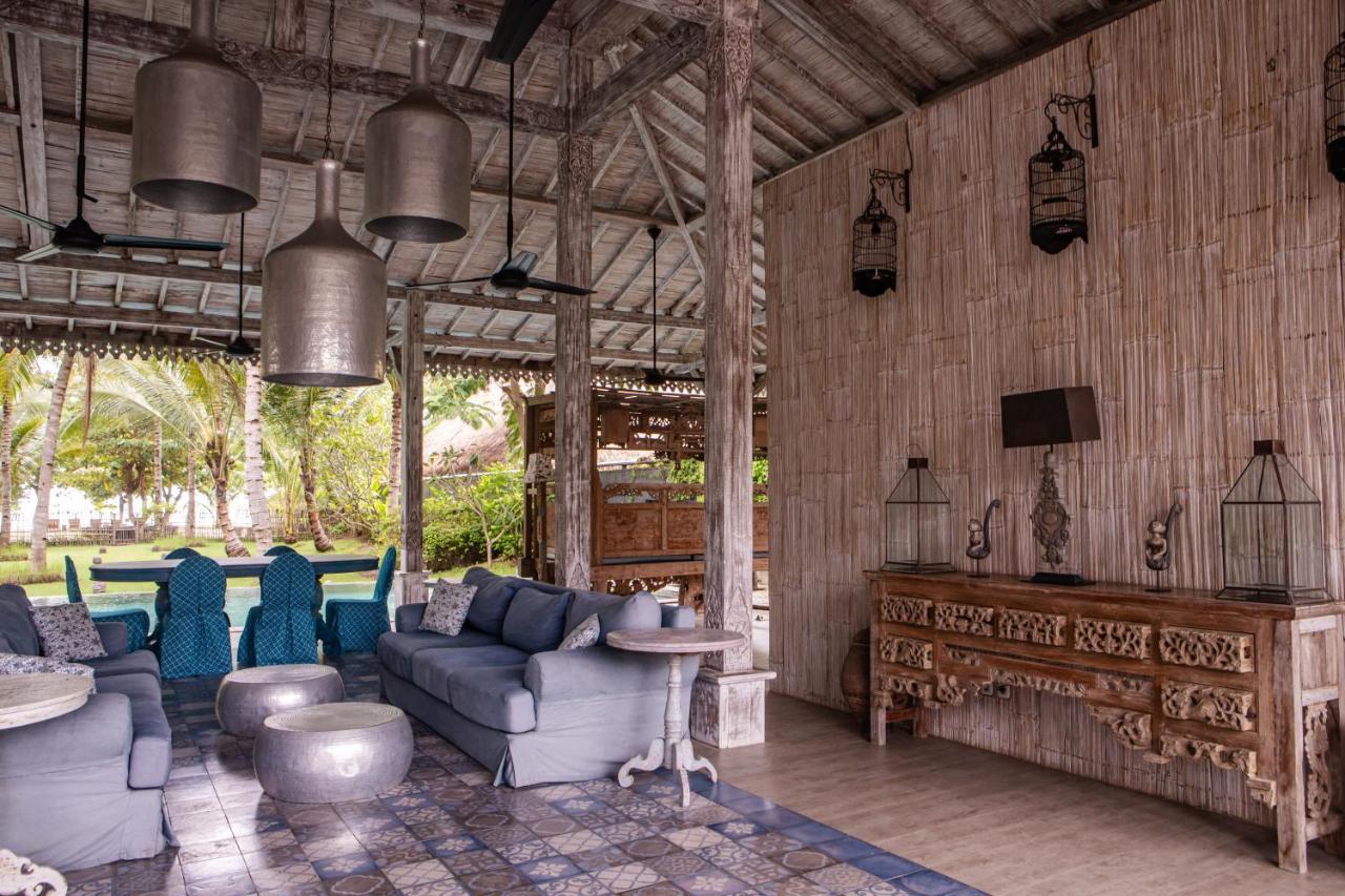 บีช วิลลา ลมบก Villa Tanjung  ภายนอก รูปภาพ