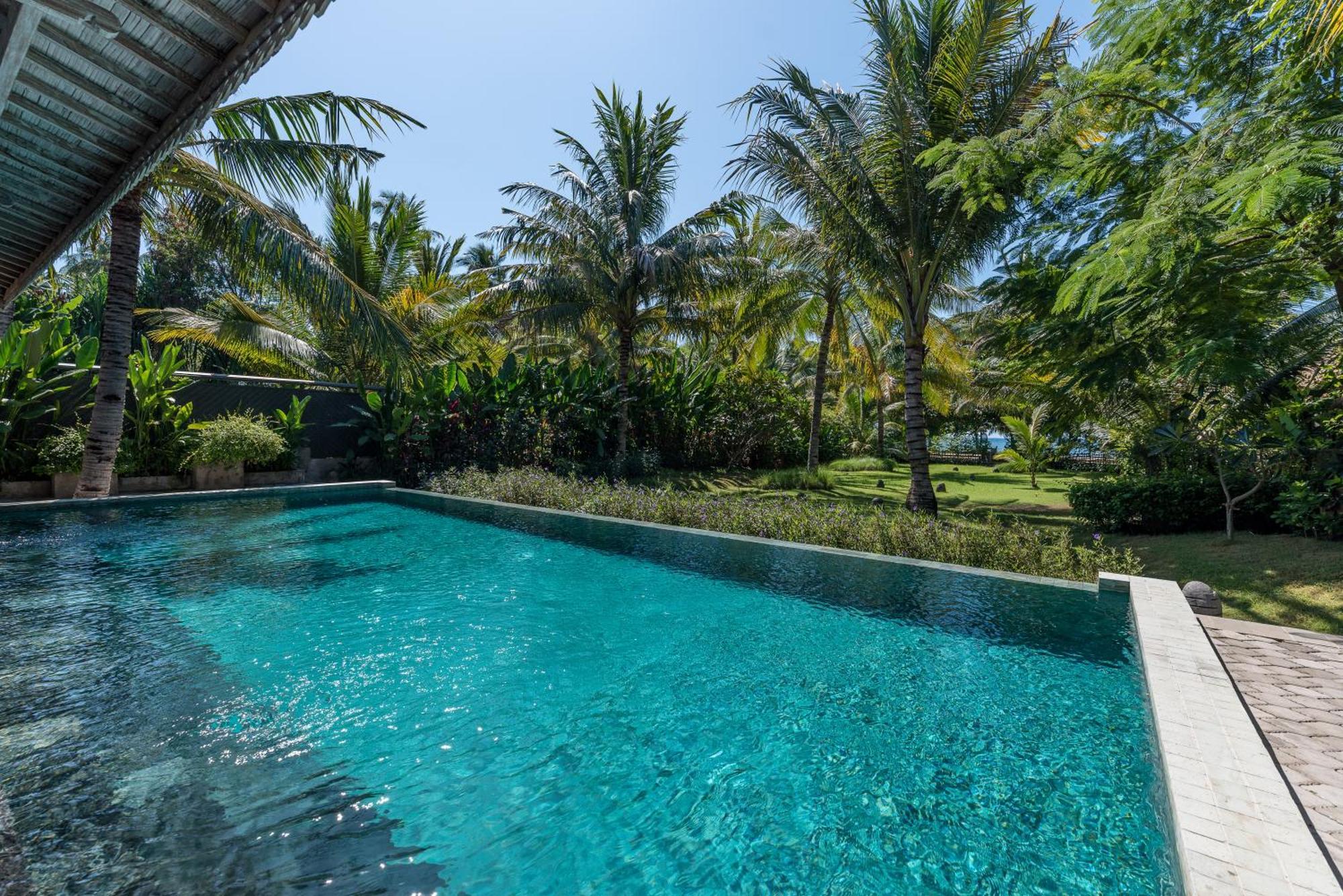 บีช วิลลา ลมบก Villa Tanjung  ห้อง รูปภาพ